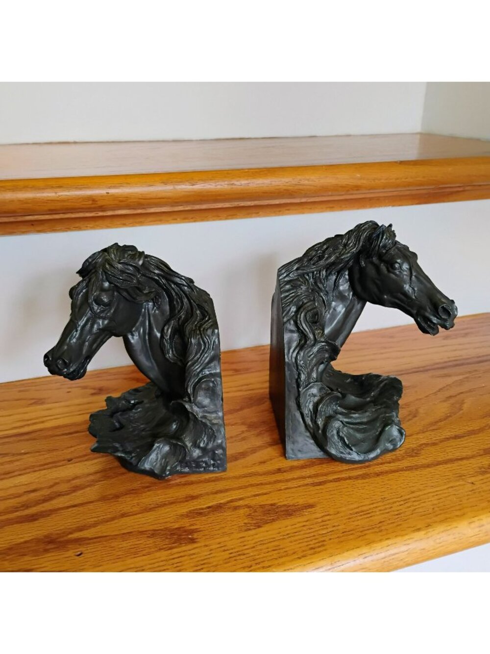 Pair of Equestrian Stallion Horse Head Bookends Resin Bronze Tone 6" Sculpture